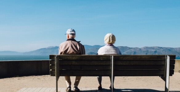 how much should you pay into your pension