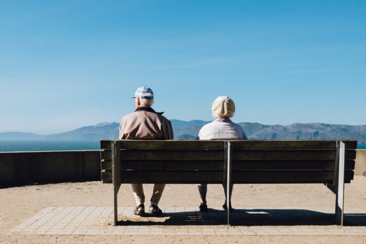 how much should you pay into your pension