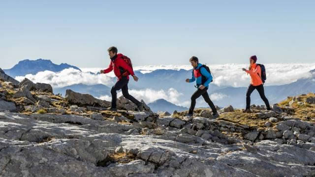 Logo for news article #2 (Acushnet (GOLF) Q3 Earnings Lag Estimates)