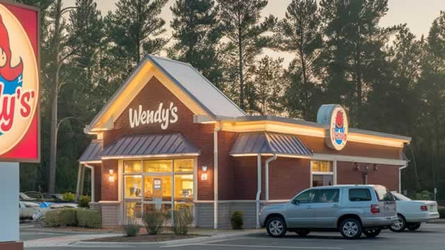 Logo for news article #1 (Wendy's Unveils Turnaround to Revitalize Brand)