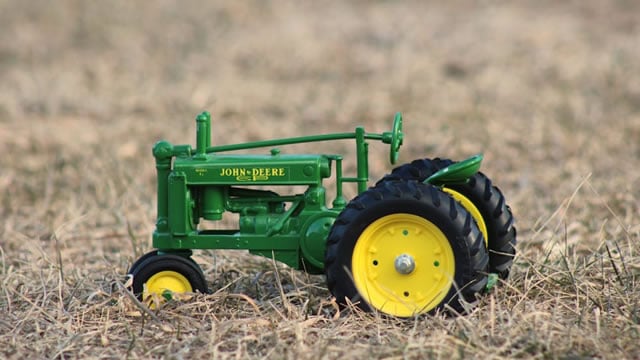 Logo for news article #0 (Deere and Uber Stock Are Propelling an Industrial Resurgence. What Comes Next.)