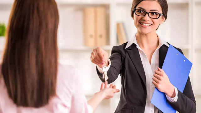 Logo for news article #2 (2 No-Brainer Dividend Stocks to Buy Right Now)