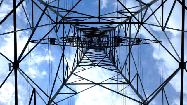 Logo for news article #2 (Clearway Energy (CWEN) Reports Next Week: Wall Street Expects Earnings Growth)