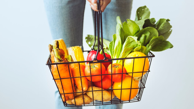 Logo for news article #1 (Will Burlington Stores (BURL) Beat Estimates Again in Its Next Earnings Report?)