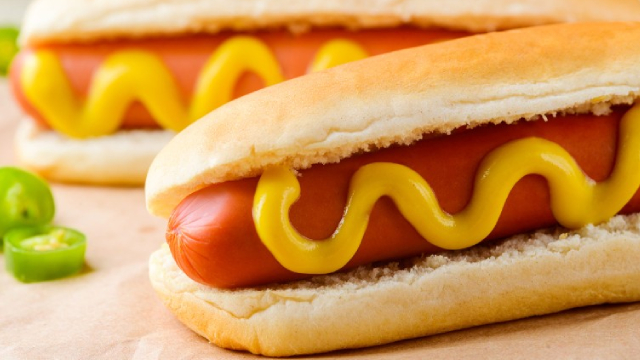 Logo for news article #0 (Why Brinker International (EAT) is a Top Momentum Stock for the Long-Term)