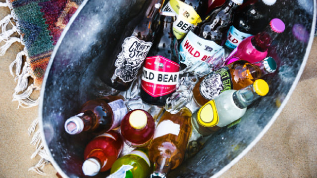 Logo for news article #0 (Cheers! Beer and Liquor Stocks on Sale With High Yields to 7.25%)