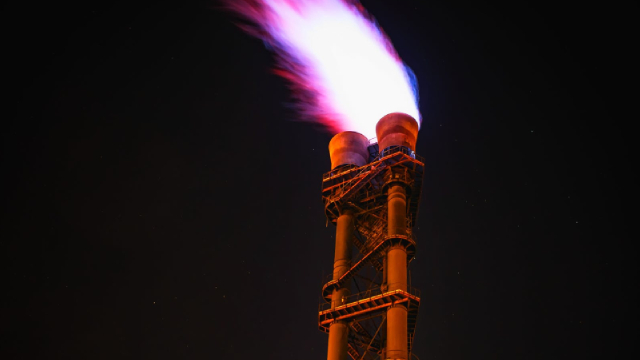 Logo for news article #0 (Investors Heavily Search Occidental Petroleum Corporation (OXY): Here is What You Need to Know)