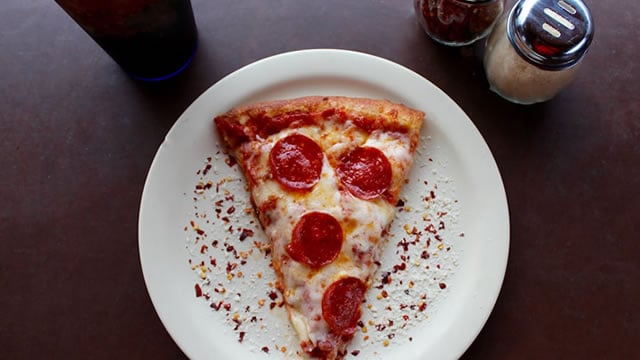Logo for news article #2 (Apollo and Irth Capital made an offer to buy Papa John's, sources say)