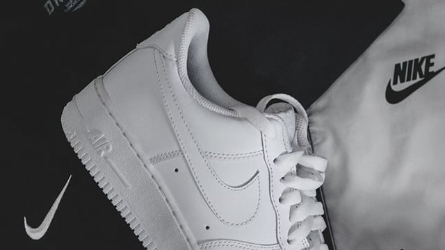 Logo for news article #0 (NIKE's Premium Valuation: Overpriced Stock or Long-Term Value Bet?)